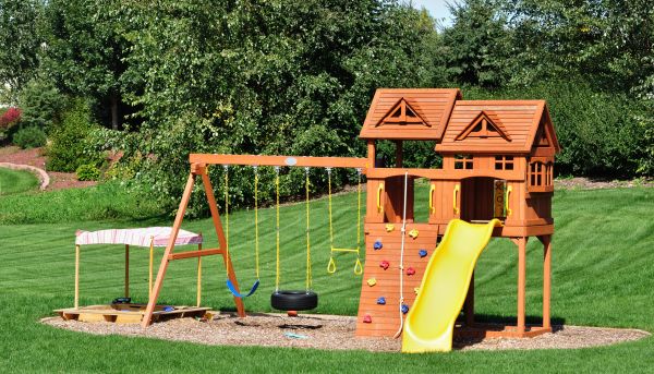 Playset Removal in Fond Du Lac